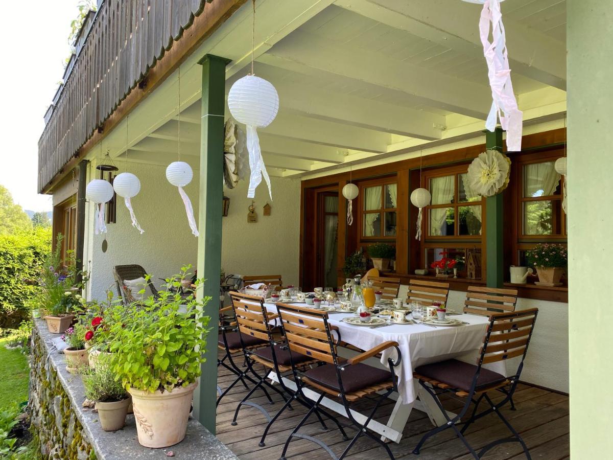 Hollhouse - Bed & Breakfast Хинтерцартен Екстериор снимка